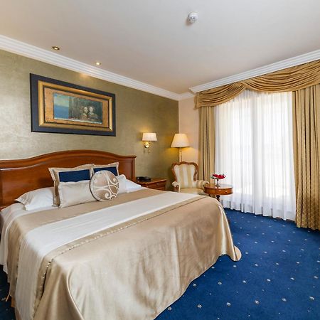 Hotel Niko Zadar Bagian luar foto