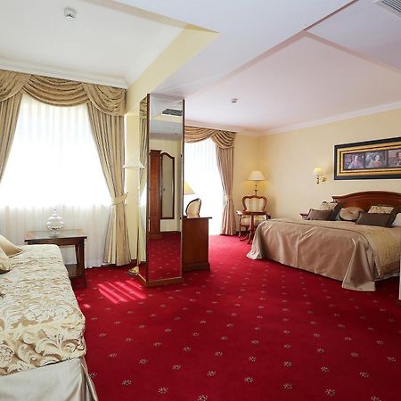 Hotel Niko Zadar Bagian luar foto