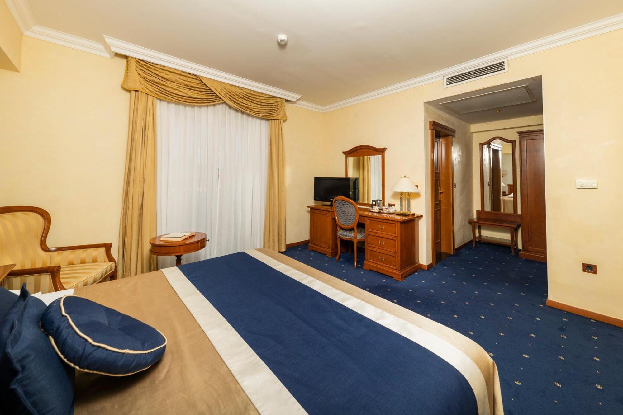 Hotel Niko Zadar Bagian luar foto