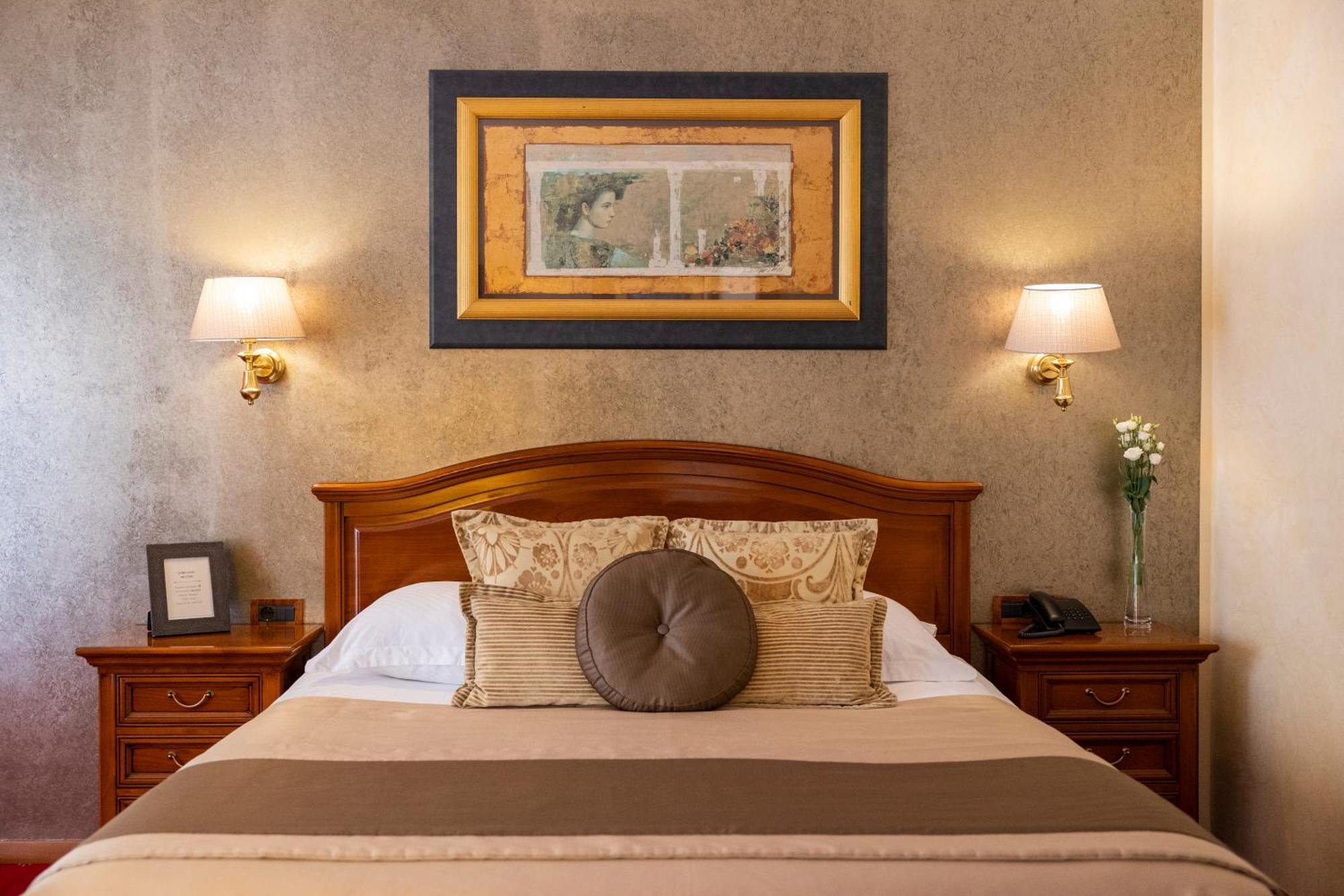 Hotel Niko Zadar Bagian luar foto