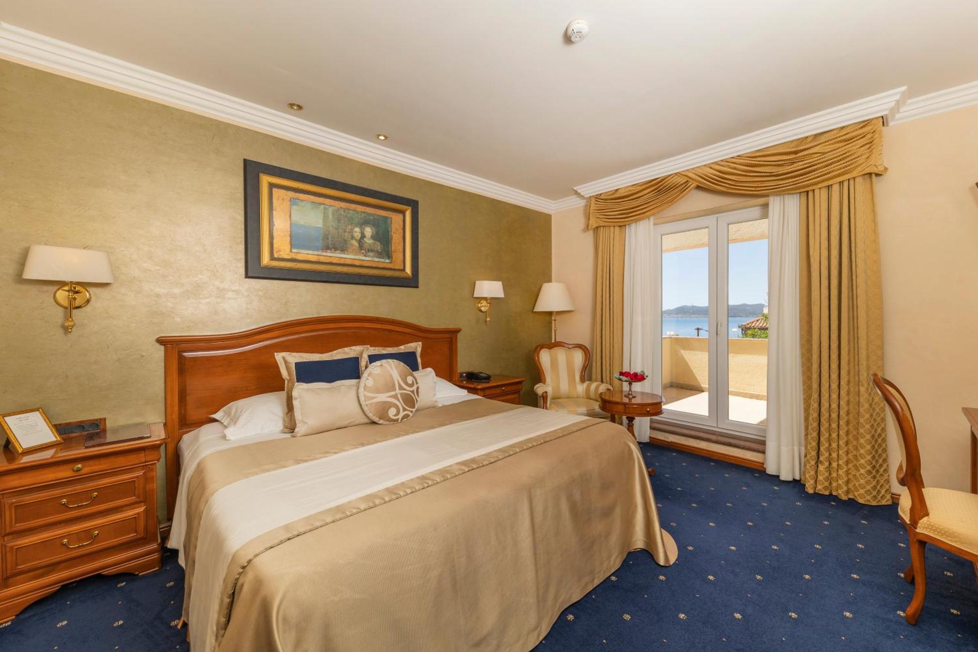 Hotel Niko Zadar Bagian luar foto