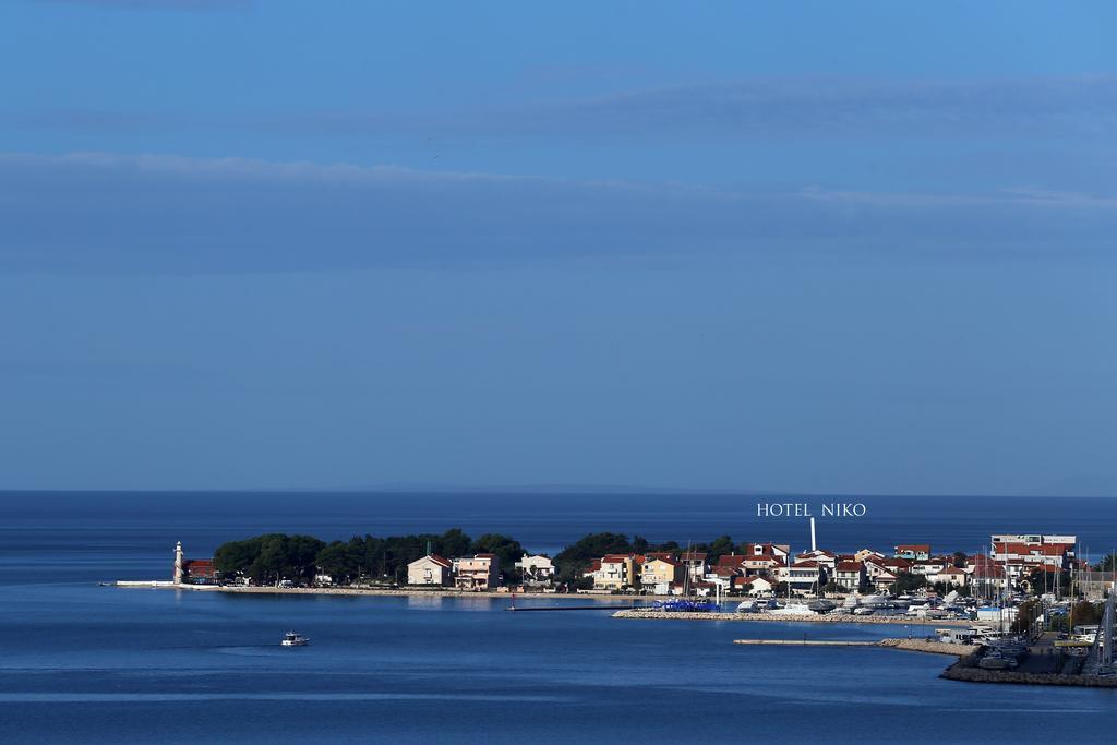 Hotel Niko Zadar Bagian luar foto